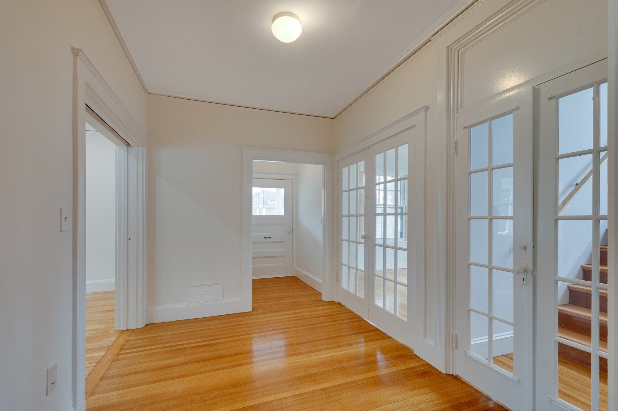 217 Lawrence St, Haverhill, MA, 217 Lawrence St, Haverhill, MA Photo #18