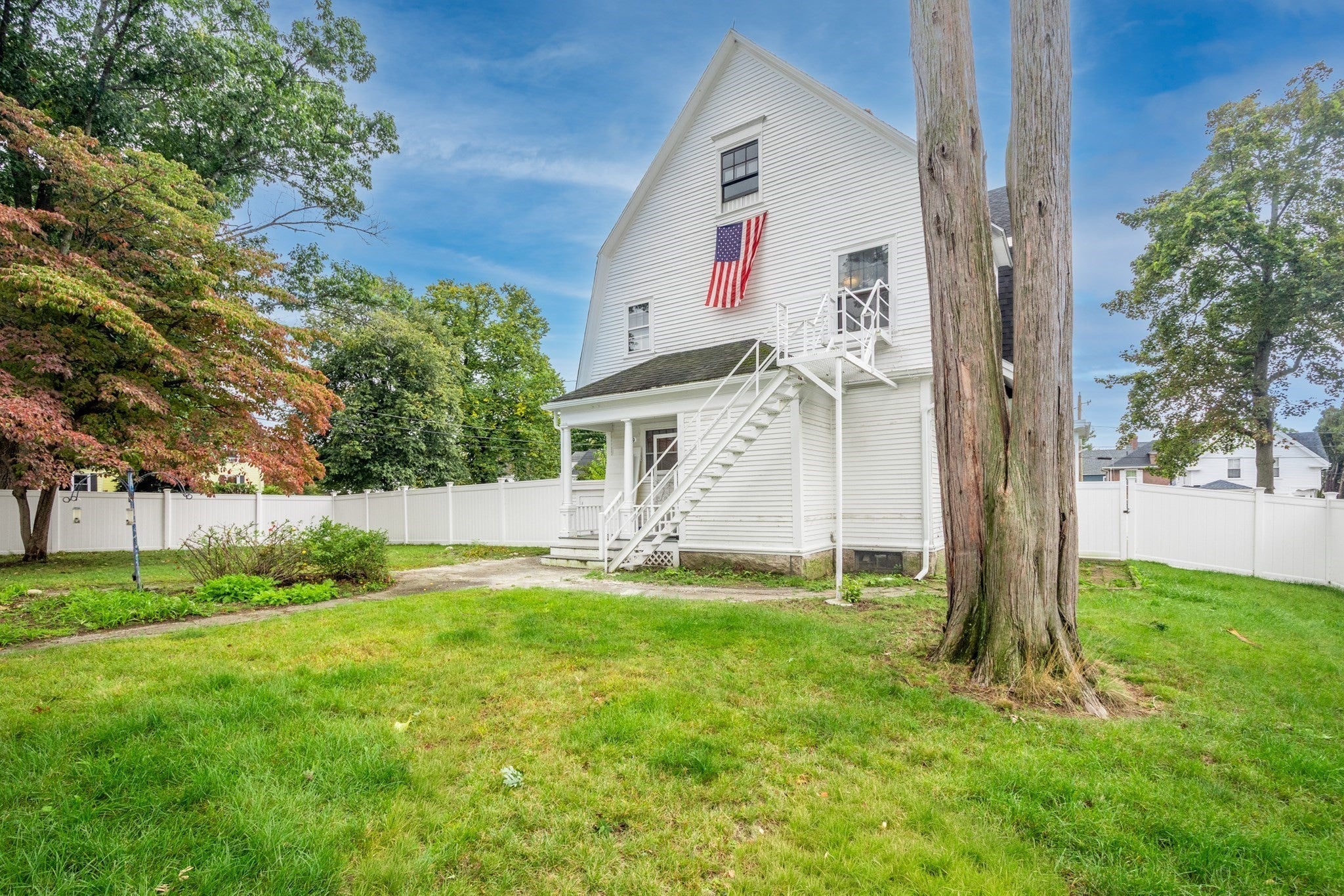 217 Lawrence St, Haverhill, MA, 217 Lawrence St, Haverhill, MA Photo #32