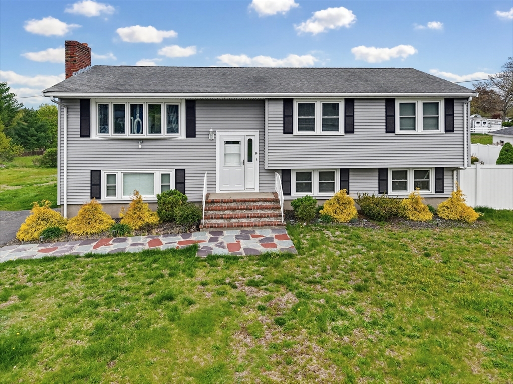 Photo of 9 Denise Dr, Randolph, MA