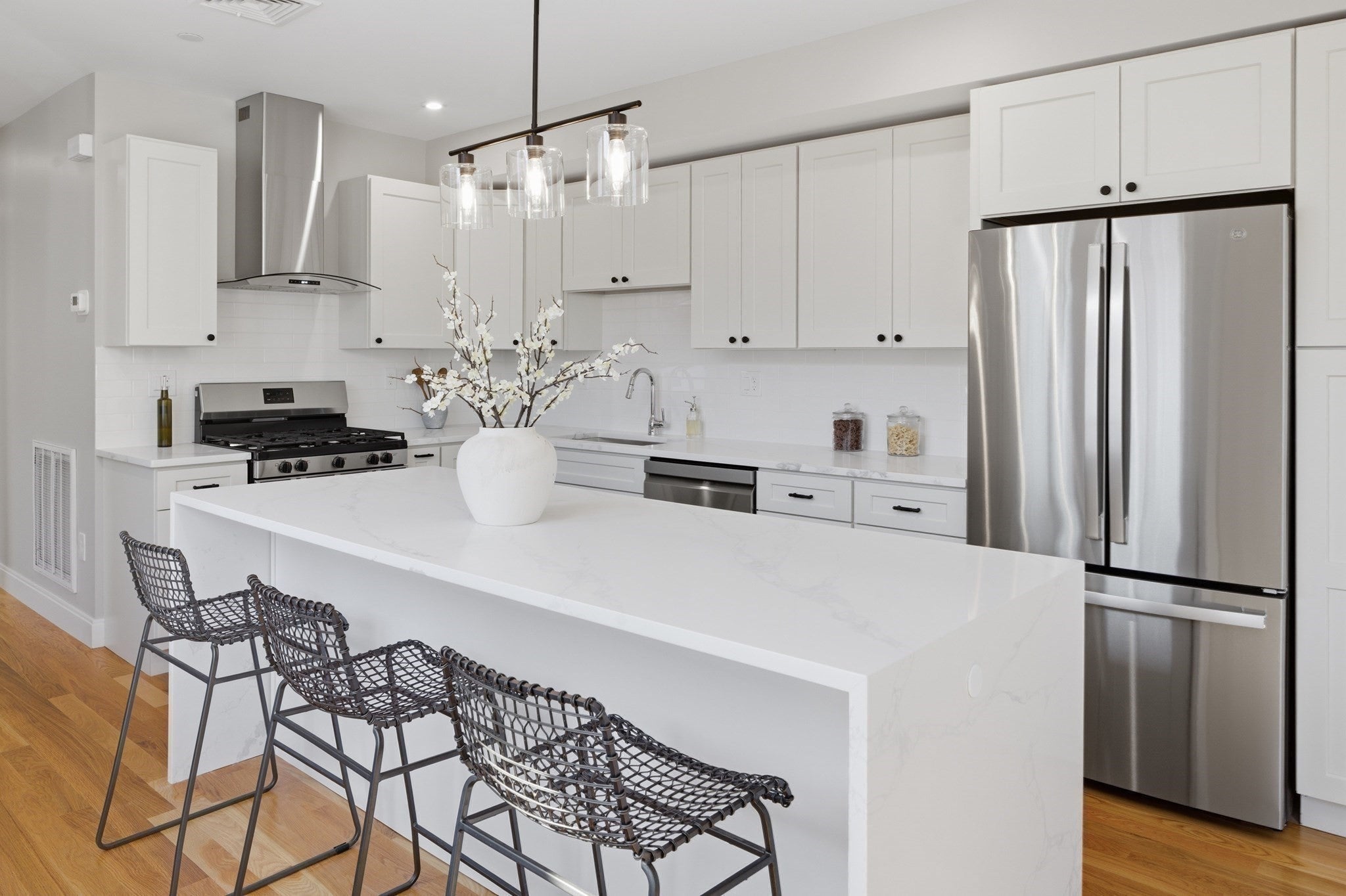 174 Walnut Street 2, Somerville MA 02145