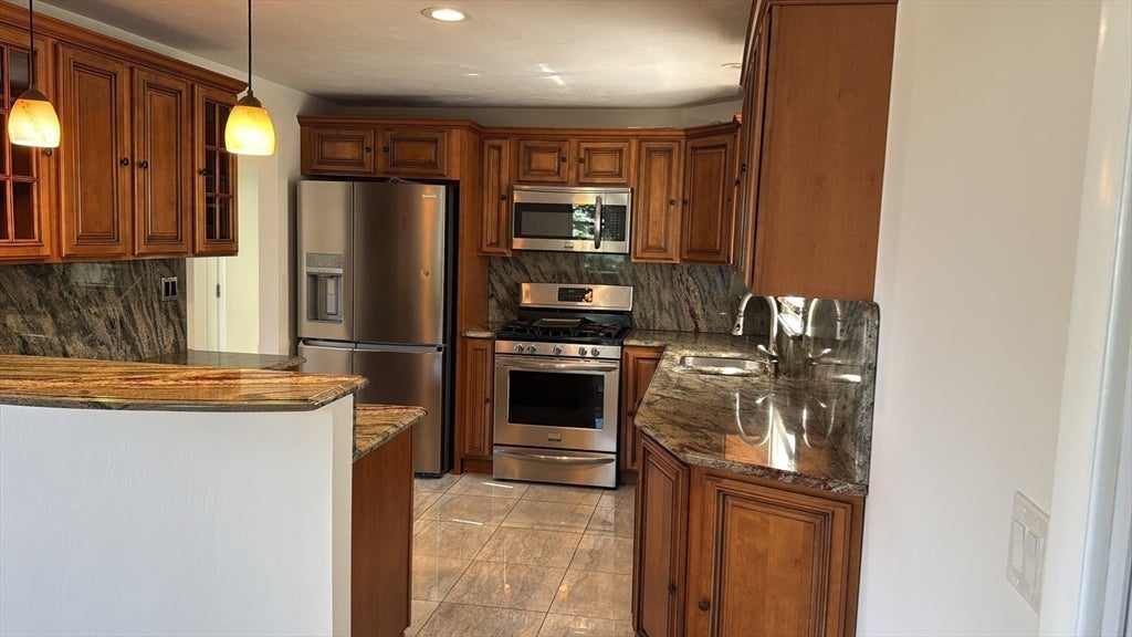 39 Westport Rd, Worcester, MA, 39 Westport Rd, Worcester, MA Photo #13