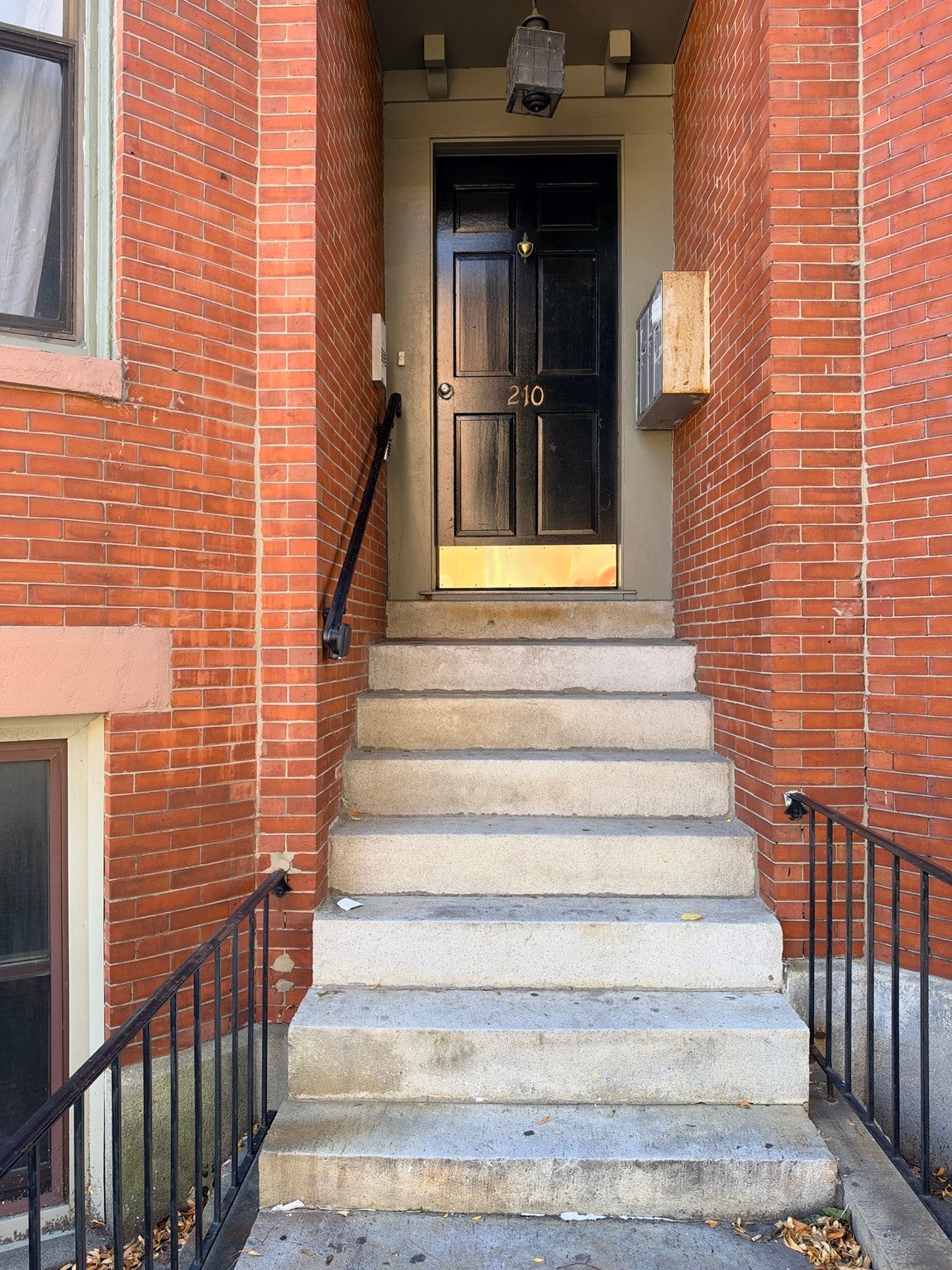 210 Washington Ave #4, Chelsea, MA Photo #2