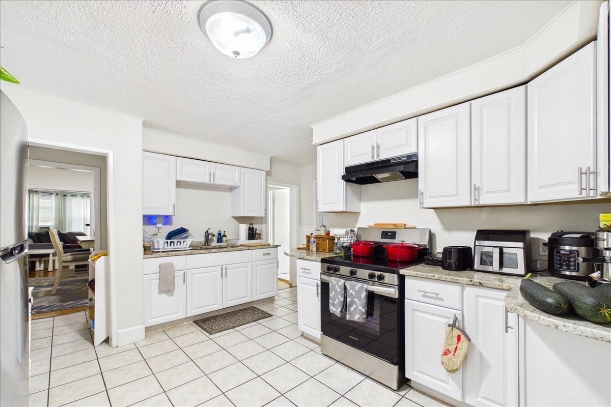 15-17 Gladstone St, Everett, MA, 15-17 Gladstone St, Everett, MA Photo #18