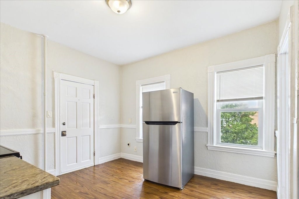 15-17 Gladstone St