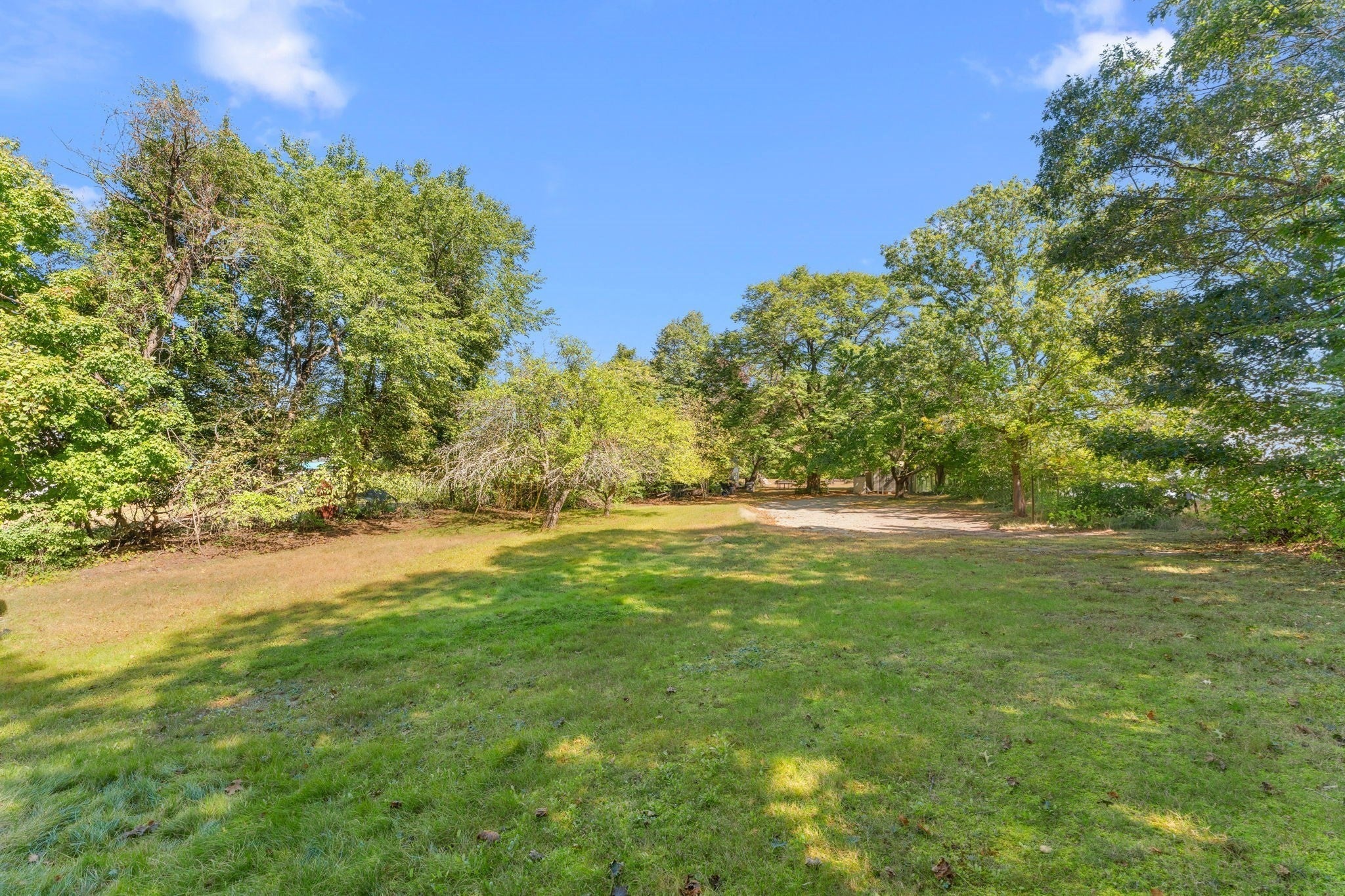 84 Hampson St, Dracut, MA, 84 Hampson St, Dracut, MA Photo #39
