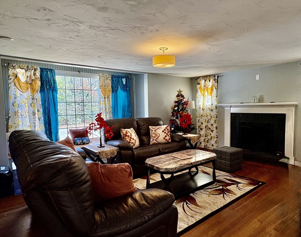 1309 Shootflying Hill Rd