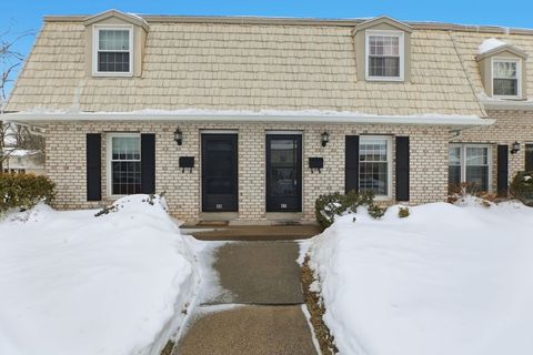 47 Corey Colonial 47 Agawam MA 01001