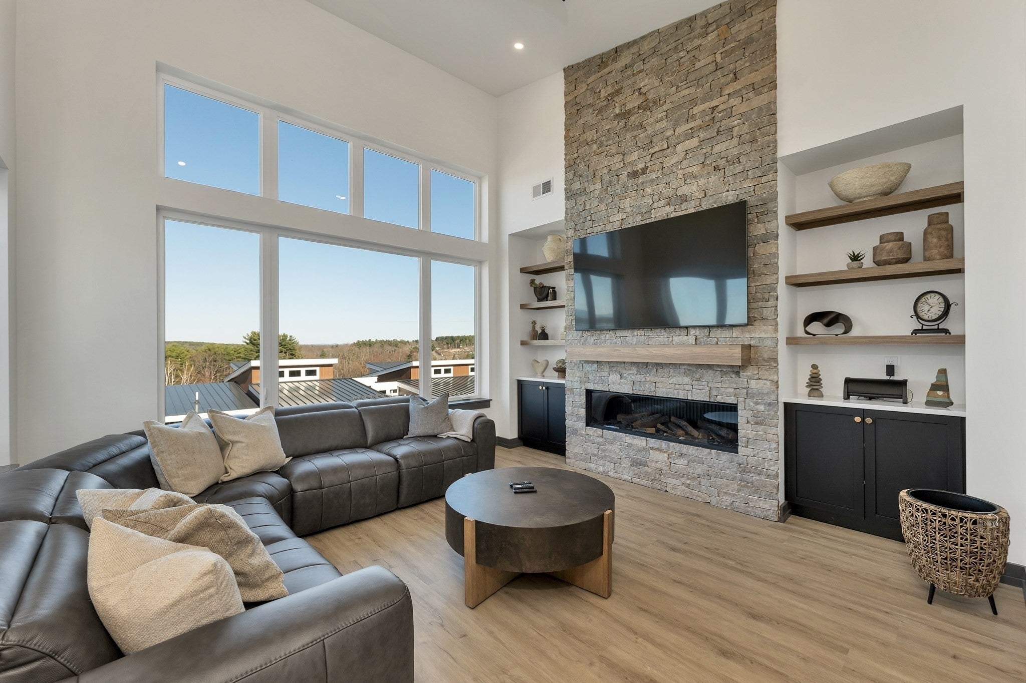 28 Vantage Point Drive #1, Laconia, NH Photo #8
