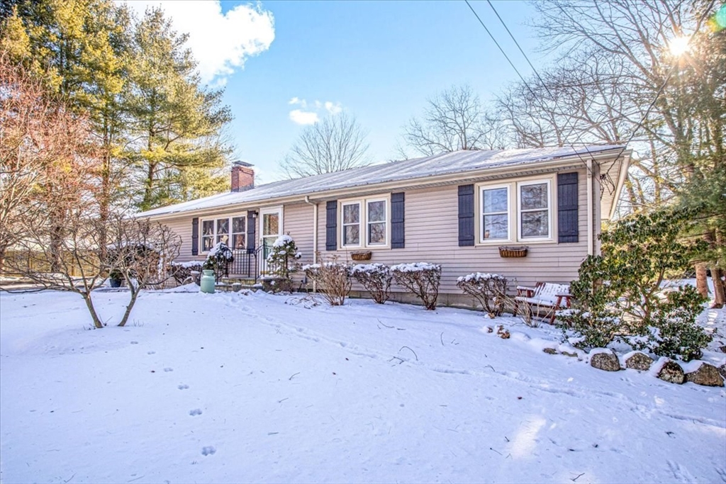52 Hemlock St
