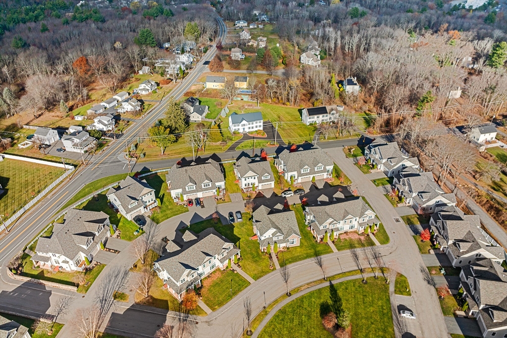 18 Saint James Dr 18