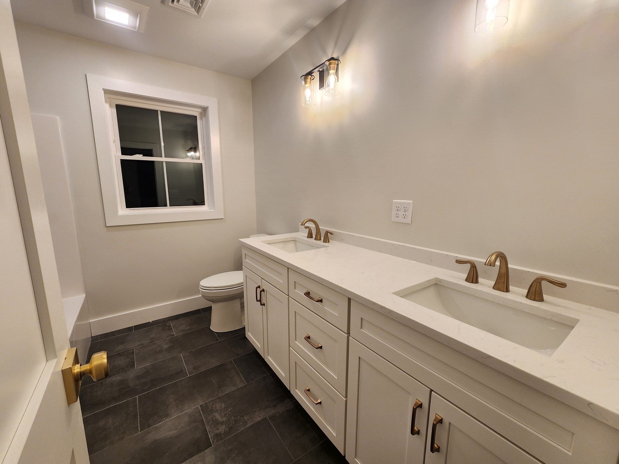 246 Winchendon Rd, Ashburnham, MA, 246 Winchendon Rd, Ashburnham, MA Photo #16