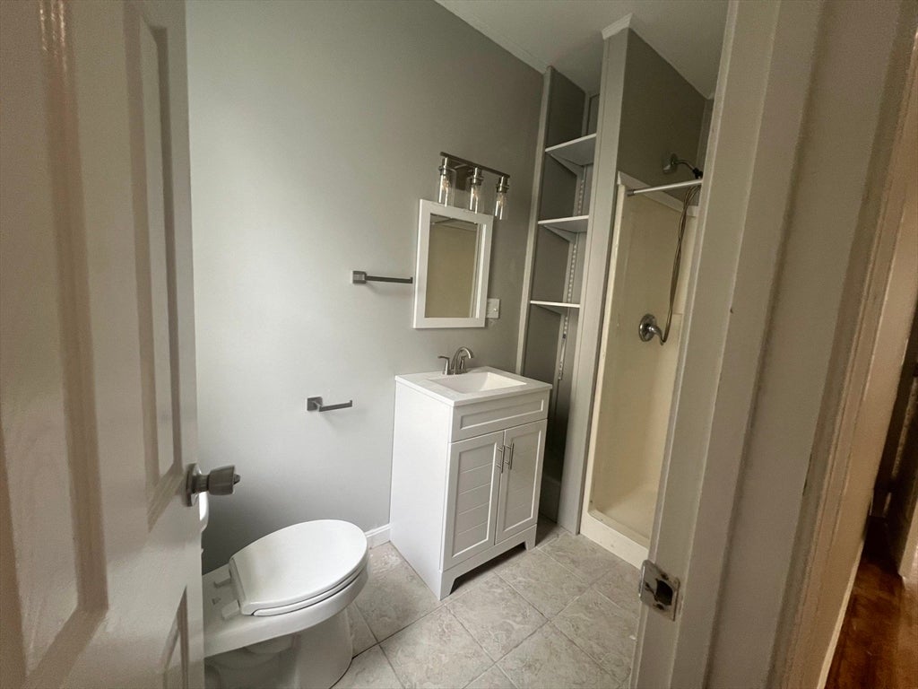 9-1/2 Bourne St, Worcester, MA, 9-1/2 Bourne St, Worcester, MA Photo #12