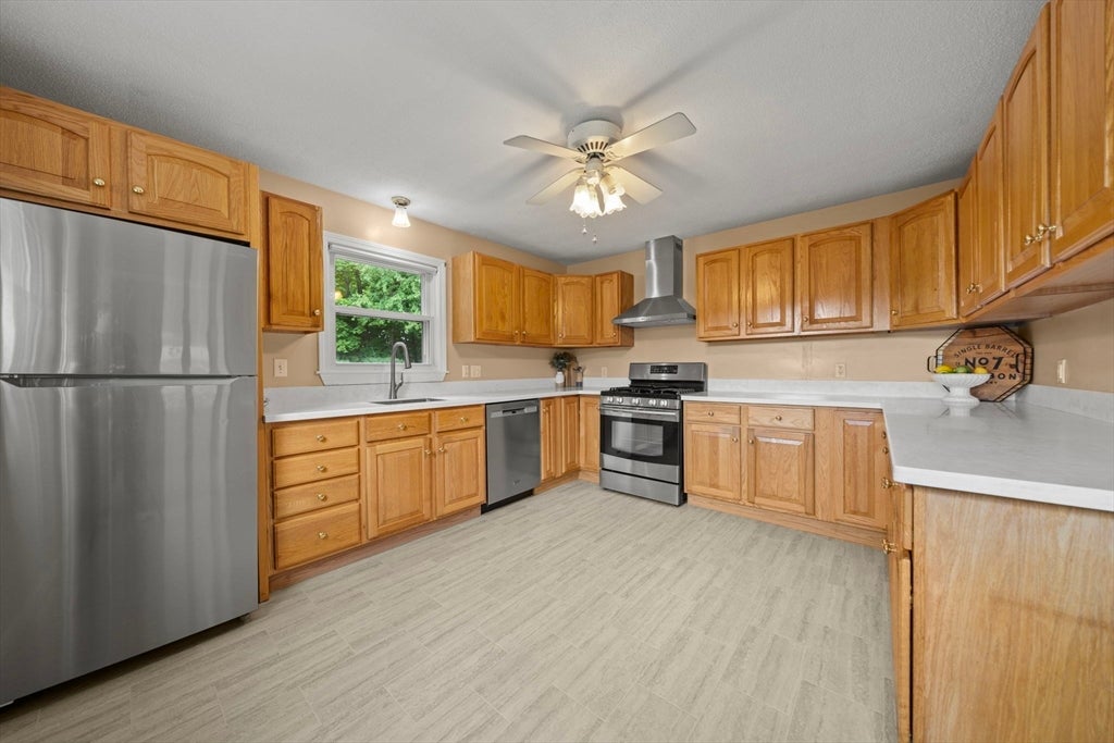 58 Basse Rd, Lynn, MA, 58 Basse Rd, Lynn, MA Photo #2