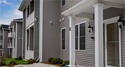 92 North Main St B318