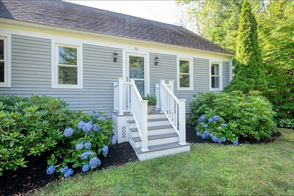 96 Bay State Cir, Hanson, MA, 96 Bay State Cir, Hanson, MA Photo #33