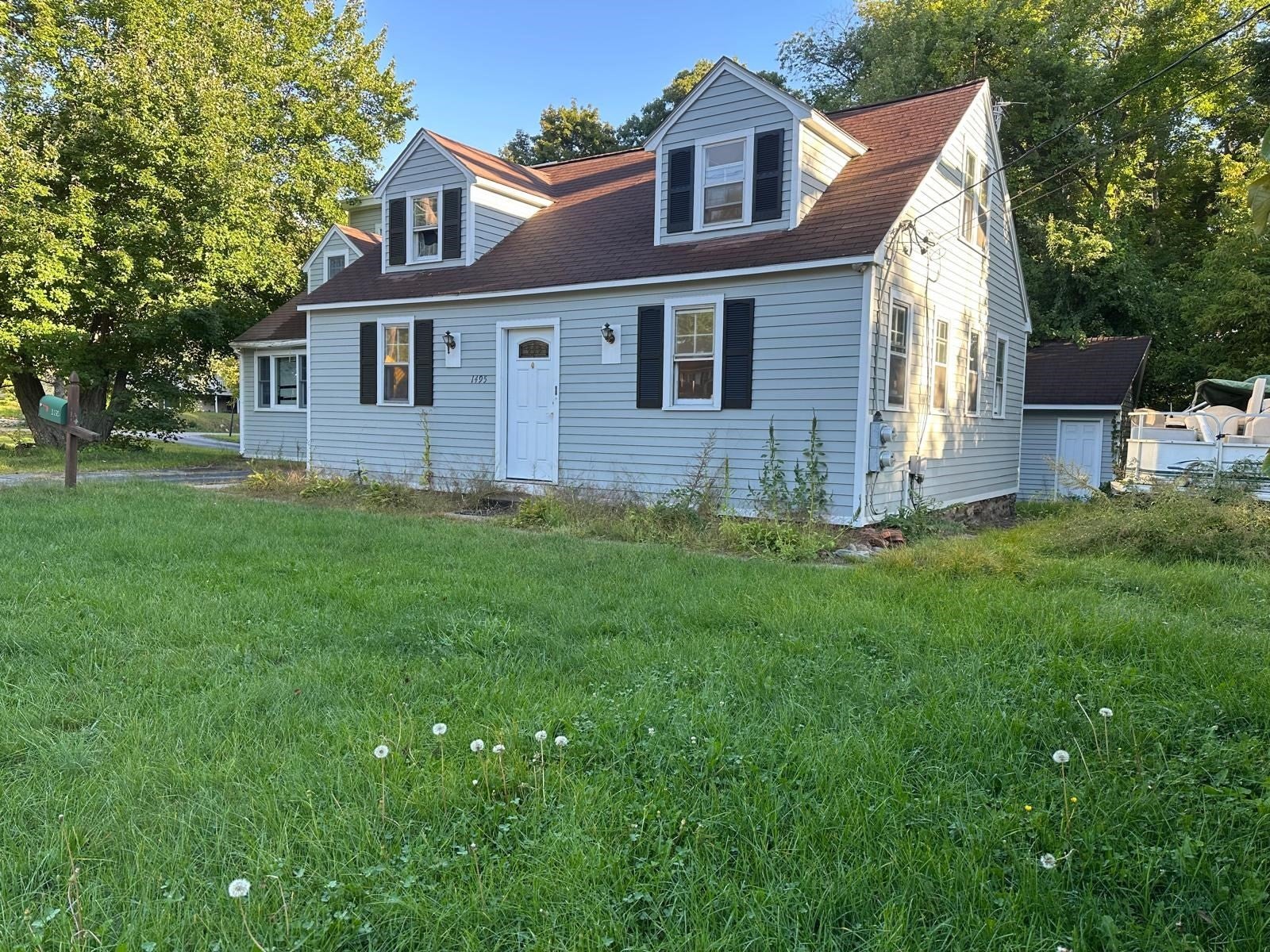 Photo of 1495 Grafton Rd, Millbury, MA