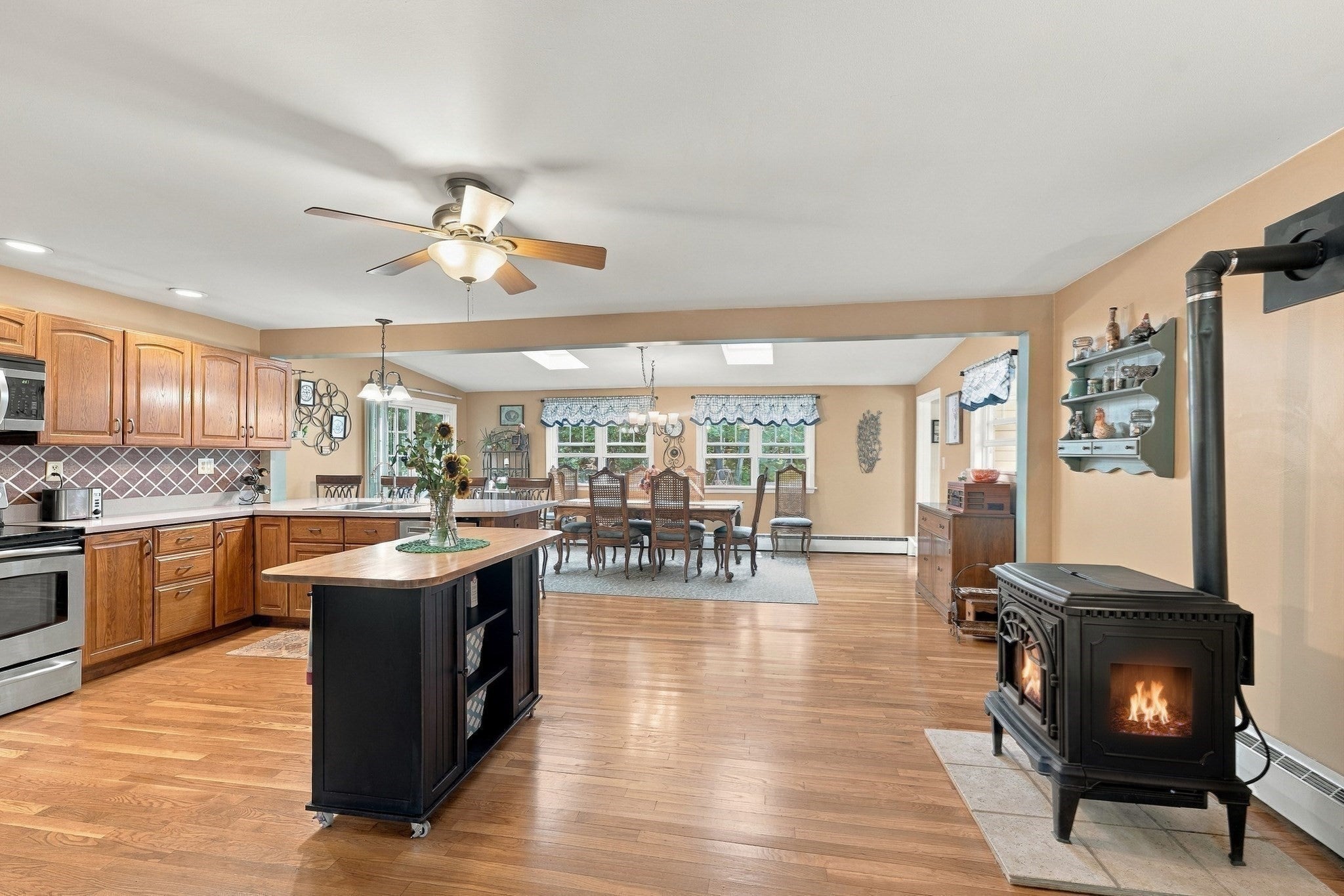 12 Trim Street, Rehoboth, MA, 12 Trim Street, Rehoboth, MA Photo #6