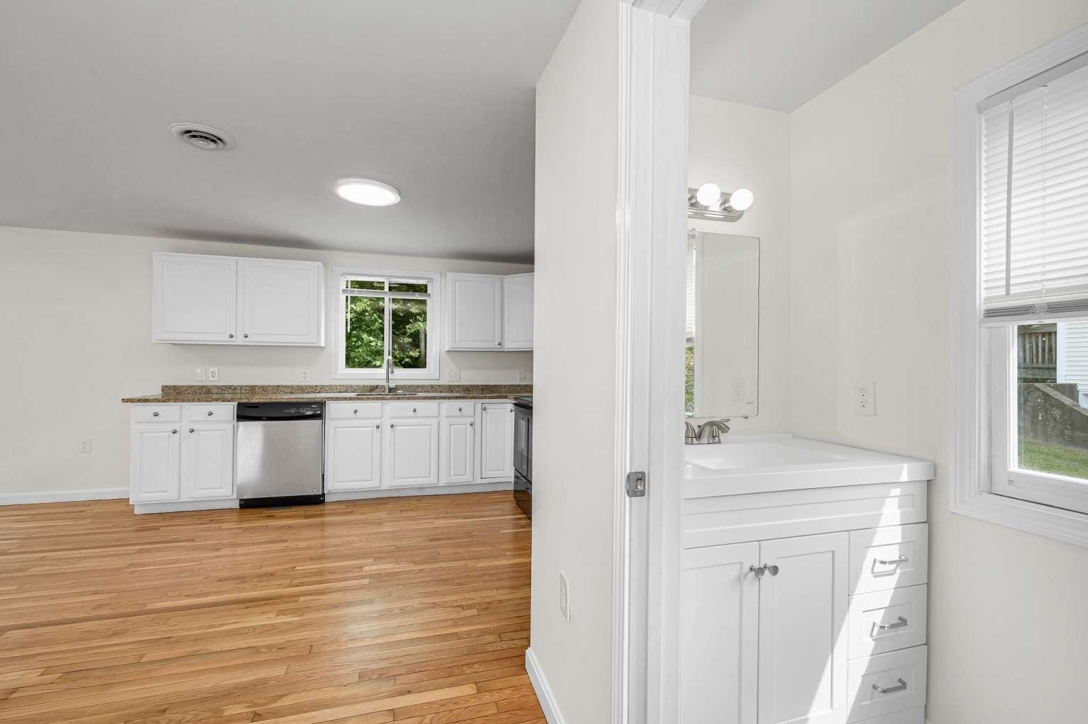 36 Mahogany Run #36, Leominster, MA, 36 Mahogany Run #36, Leominster, MA Photo #12