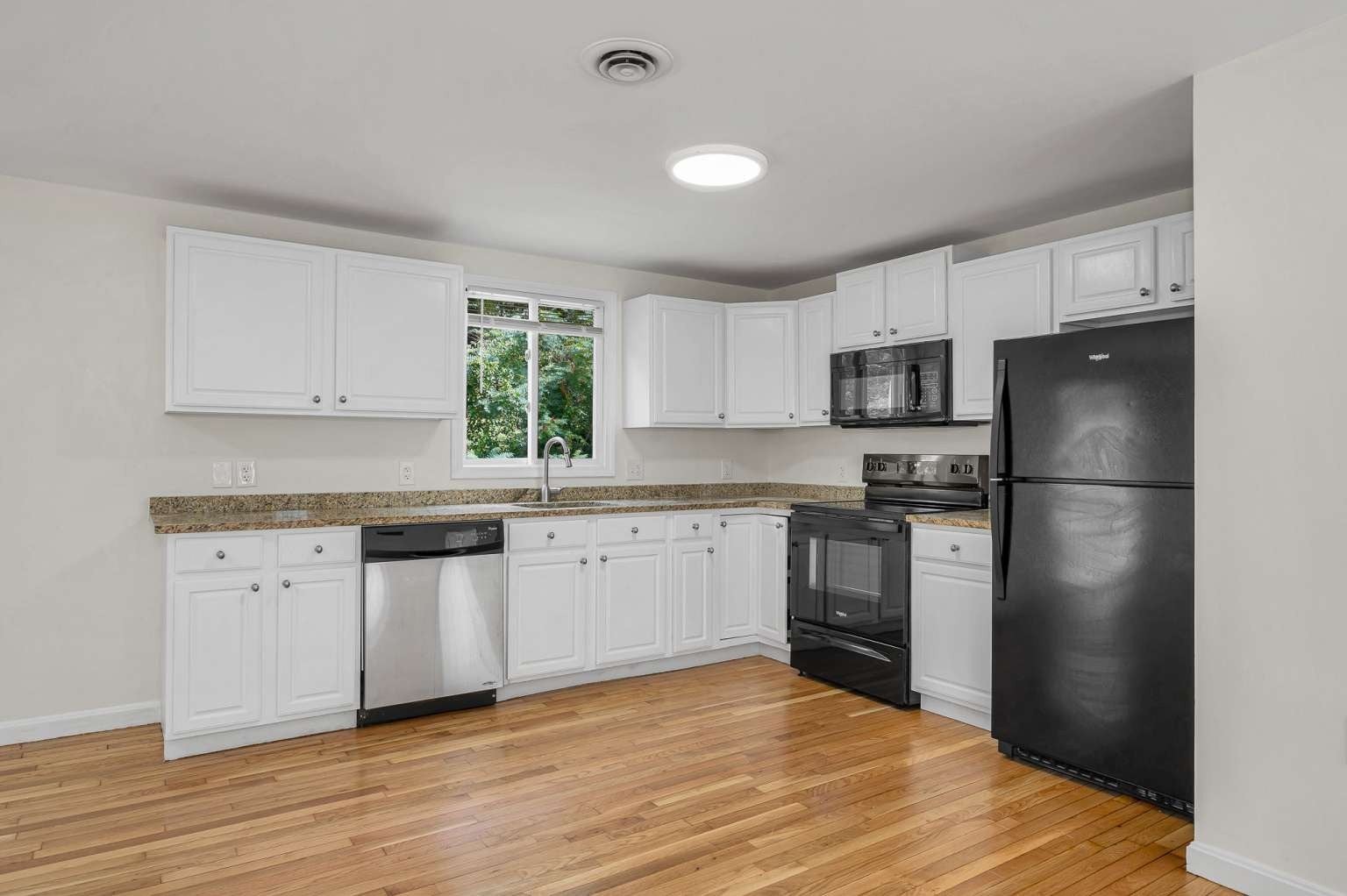 36 Mahogany Run #36, Leominster, MA, 36 Mahogany Run #36, Leominster, MA Photo #13