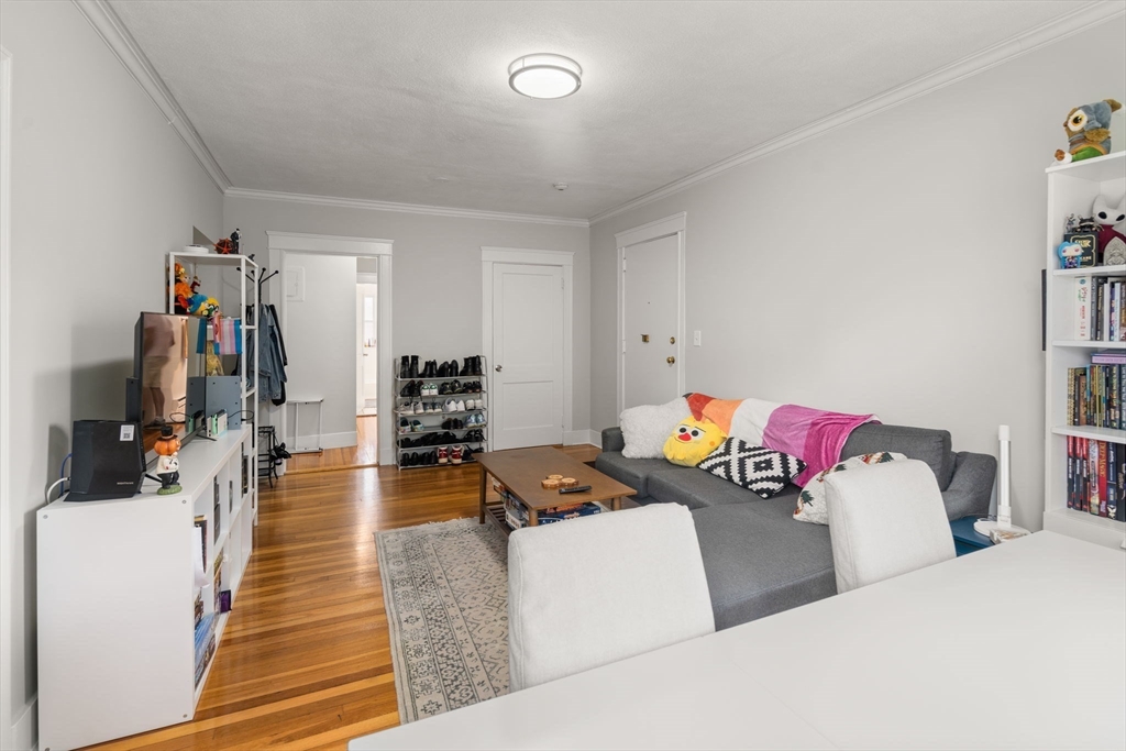 1500 Commonwealth Ave 4F