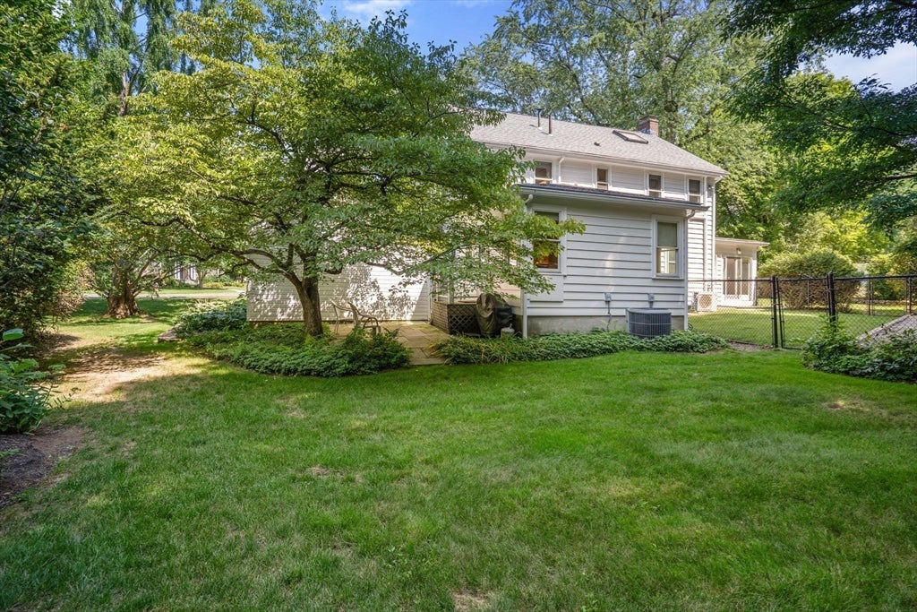 7 Grantland Rd, Wellesley, MA, 7 Grantland Rd, Wellesley, MA Photo #32