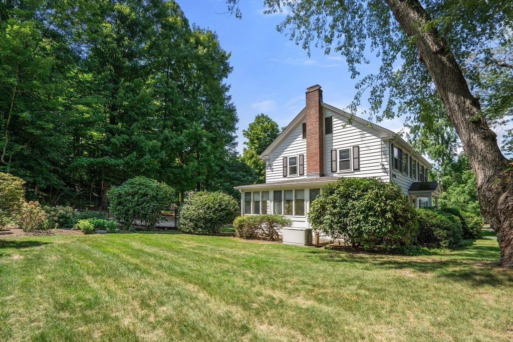 7 Grantland Rd, Wellesley, MA, 7 Grantland Rd, Wellesley, MA Photo #28