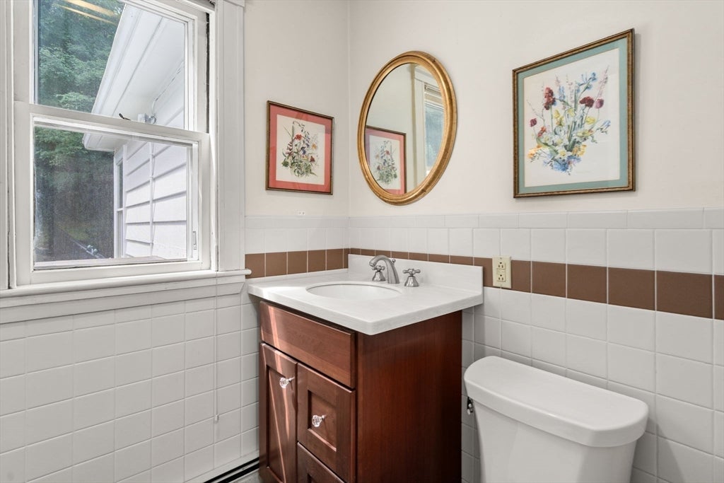 7 Grantland Rd, Wellesley, MA, 7 Grantland Rd, Wellesley, MA Photo #13