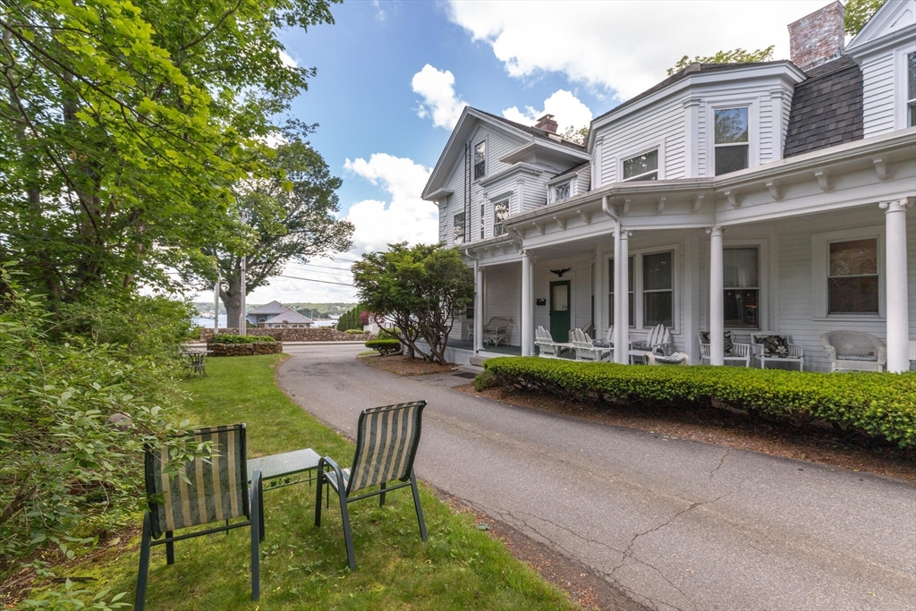 28 Eastern Point Road