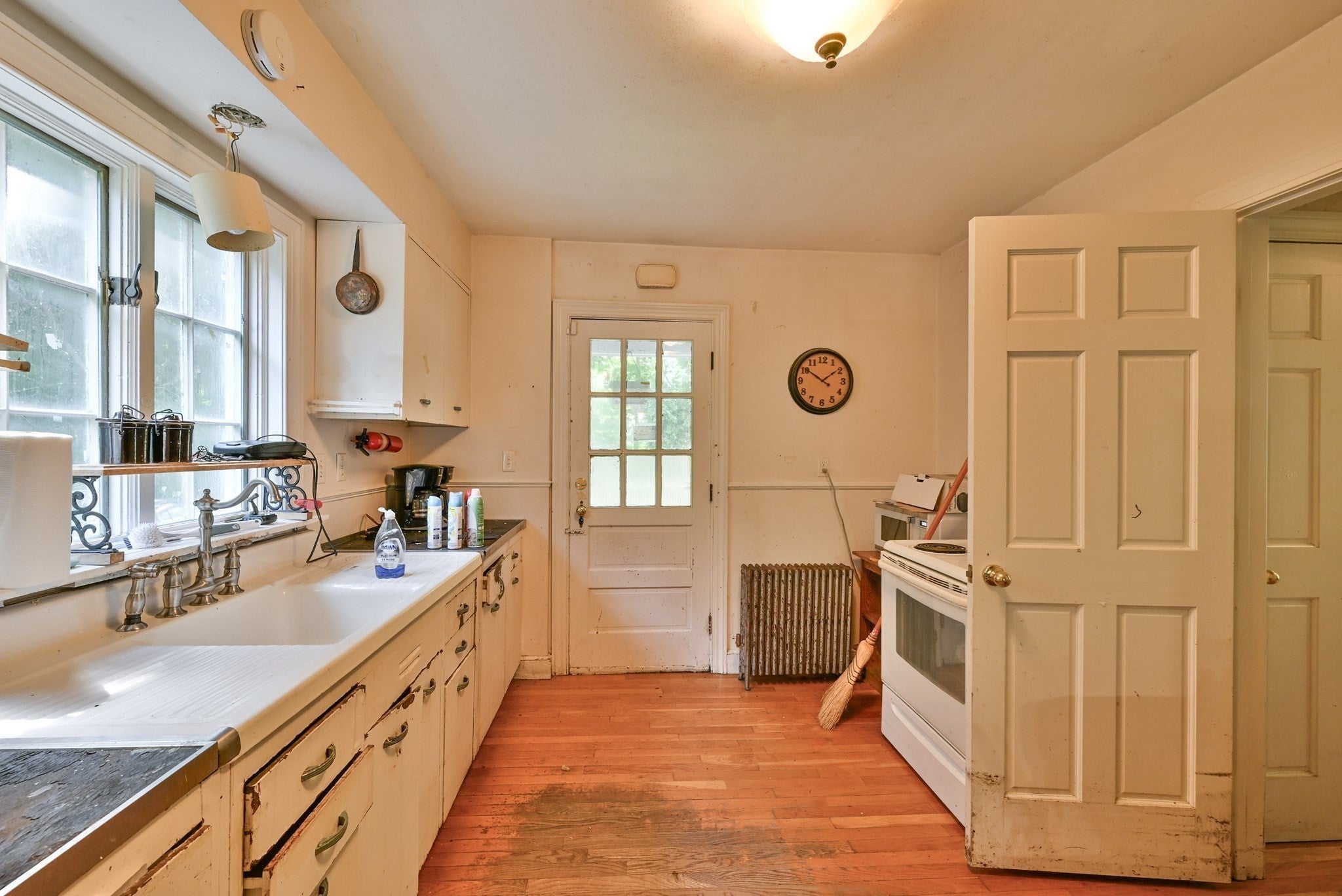 1278 Pleasant St, Worcester, MA, 1278 Pleasant St, Worcester, MA Photo #18