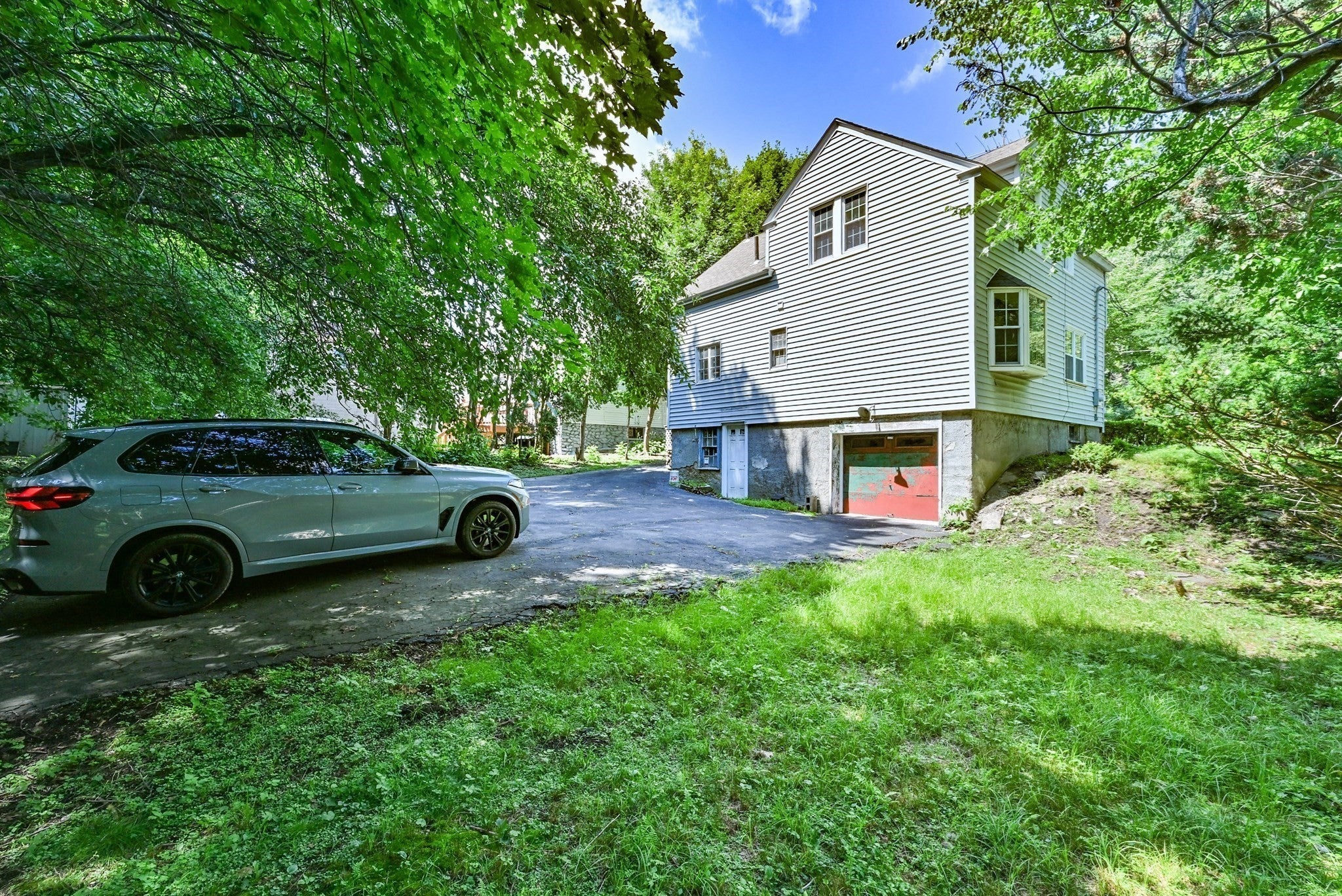 1278 Pleasant St