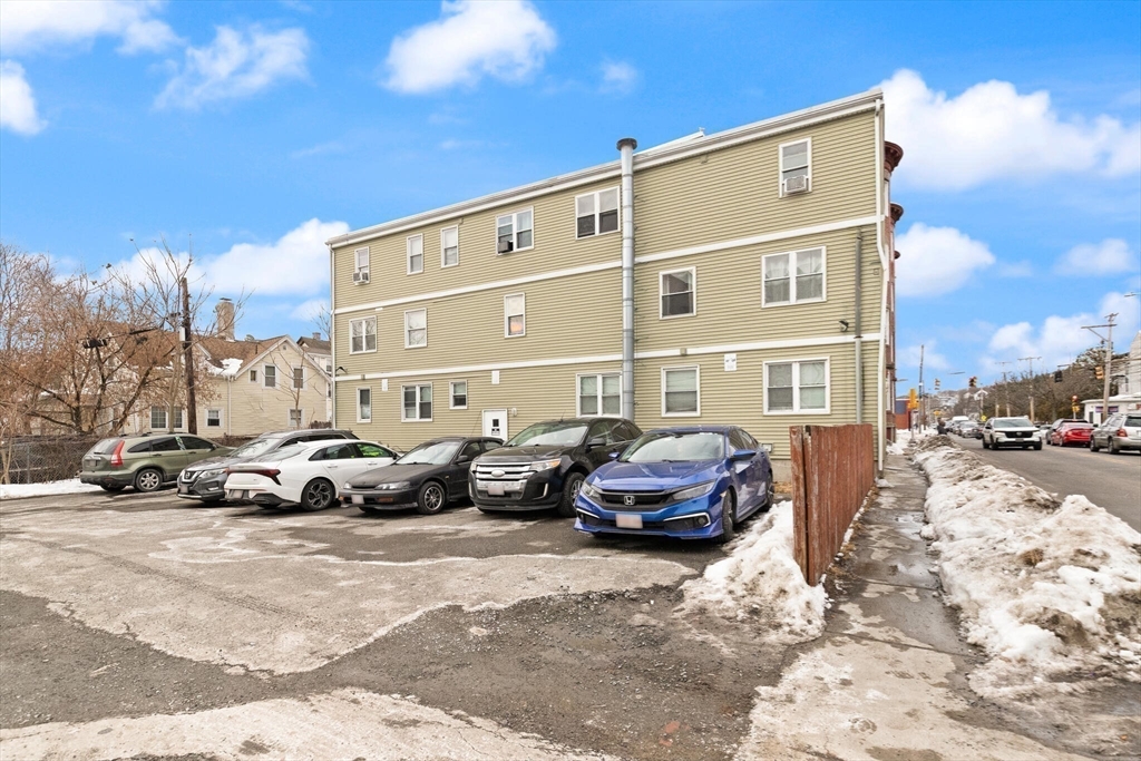 136-141A Franklin St