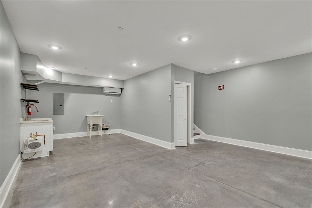 120 Brookside C3