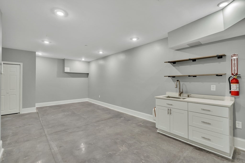 120 Brookside C3