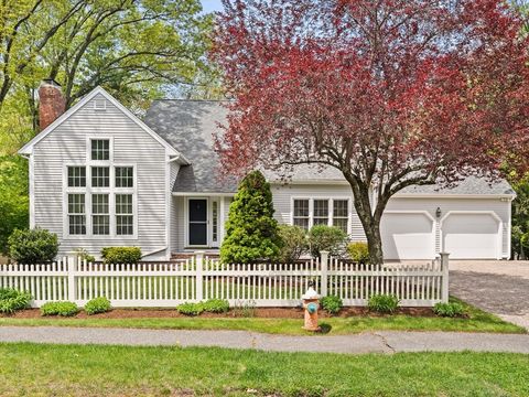 15 Copley Cir North Andover MA 01845