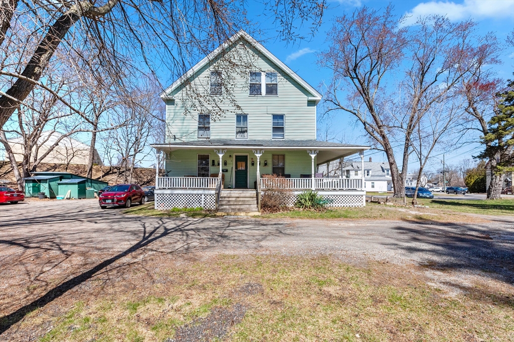 19 Central St