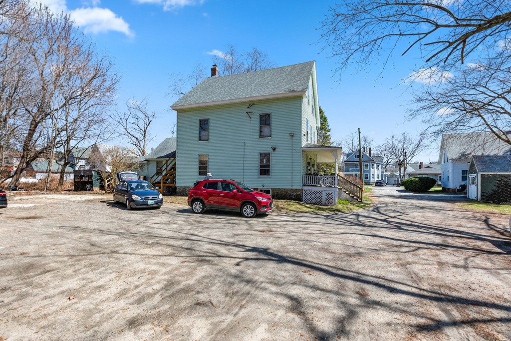 19 Central St