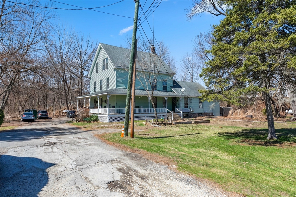 19 Central St