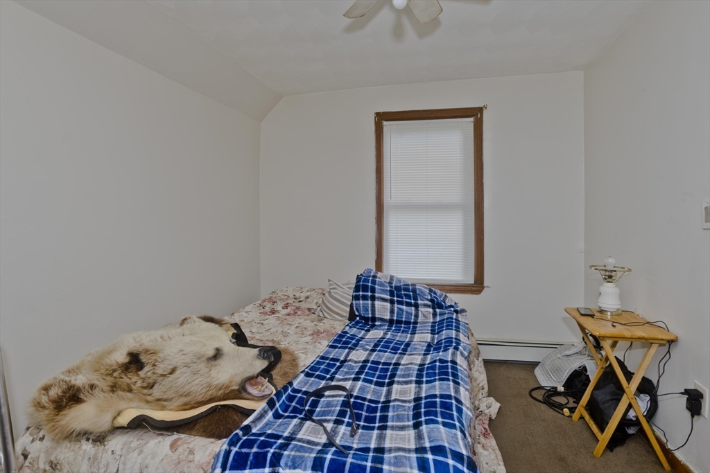 Springfield, Massachusetts 01151, United States, 4 Bedrooms Bedrooms, ,2 BathroomsBathrooms,Residential,Active,140386