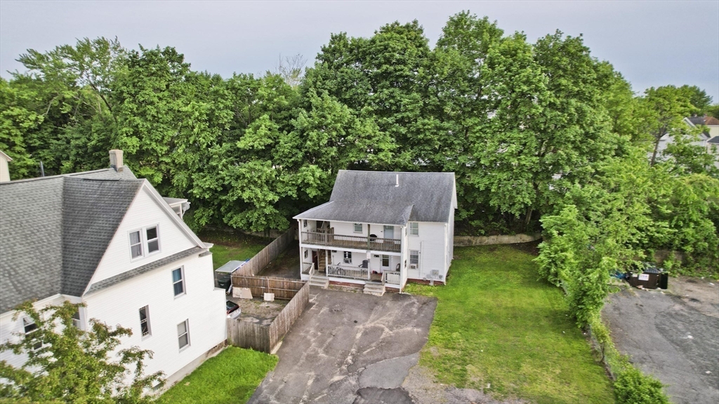 Springfield, Massachusetts 01151, United States, 4 Bedrooms Bedrooms, ,2 BathroomsBathrooms,Residential,Active,140386