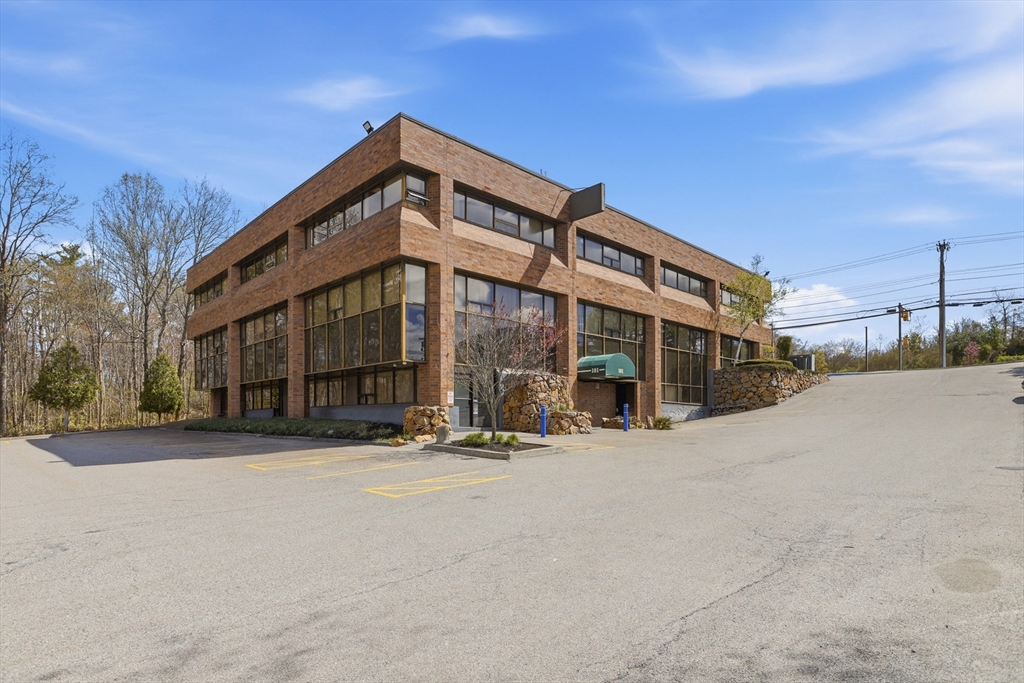 101 Cambridge Street 310