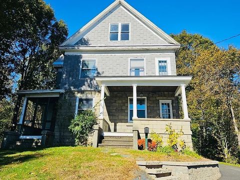 Photo of 263-265 Silver St #263, Greenfield, MA 01301 (MLS # 73460443)