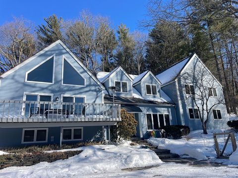 23 Alyssum Drive Amherst MA 01002