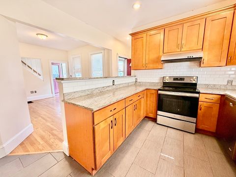 Photo of 81 South St #81, Quincy, MA 02169 (MLS # 73503949)