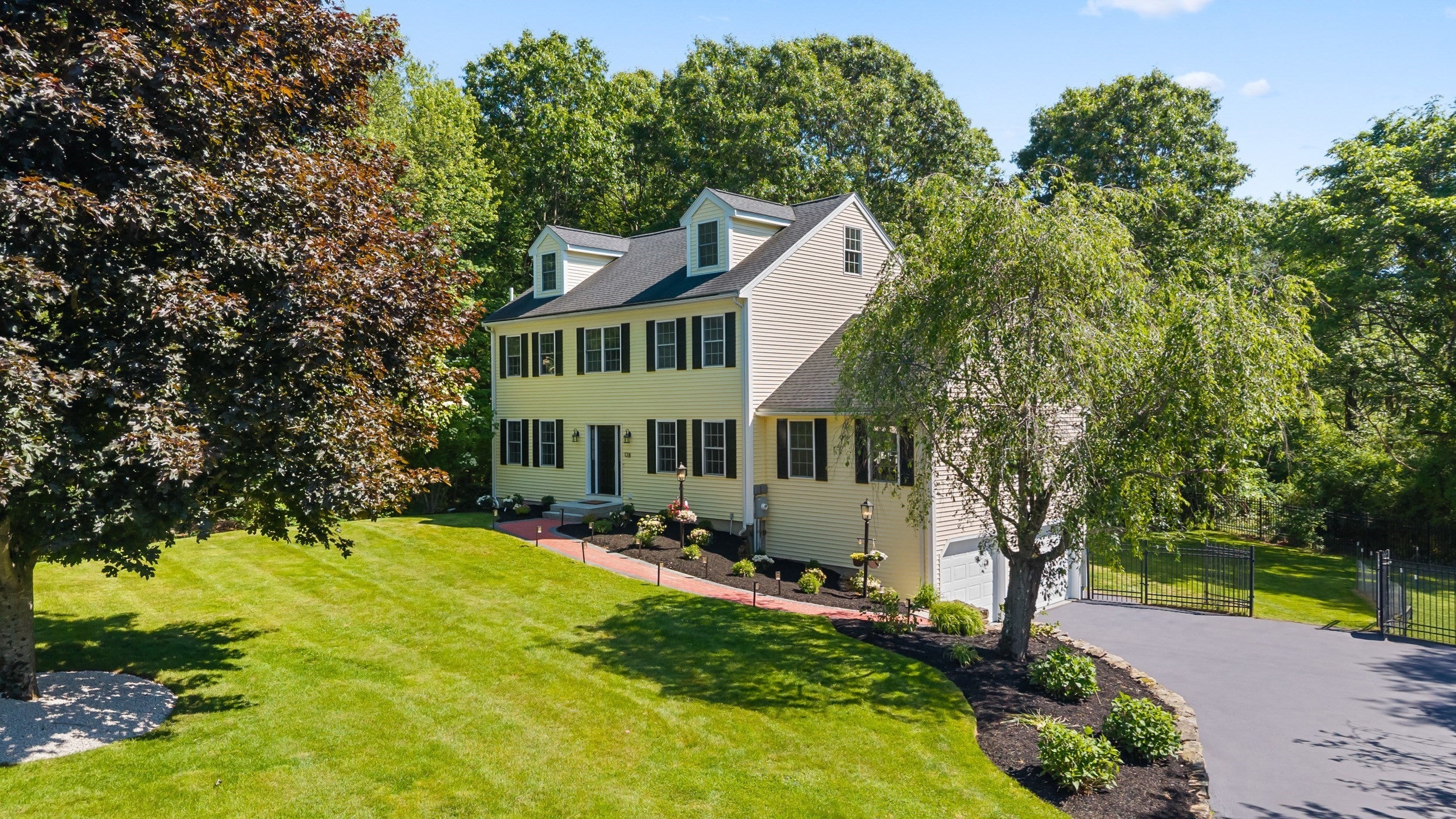 128 Memorial Dr #128, Shrewsbury, MA, 128 Memorial Dr #128, Shrewsbury, MA Photo #2