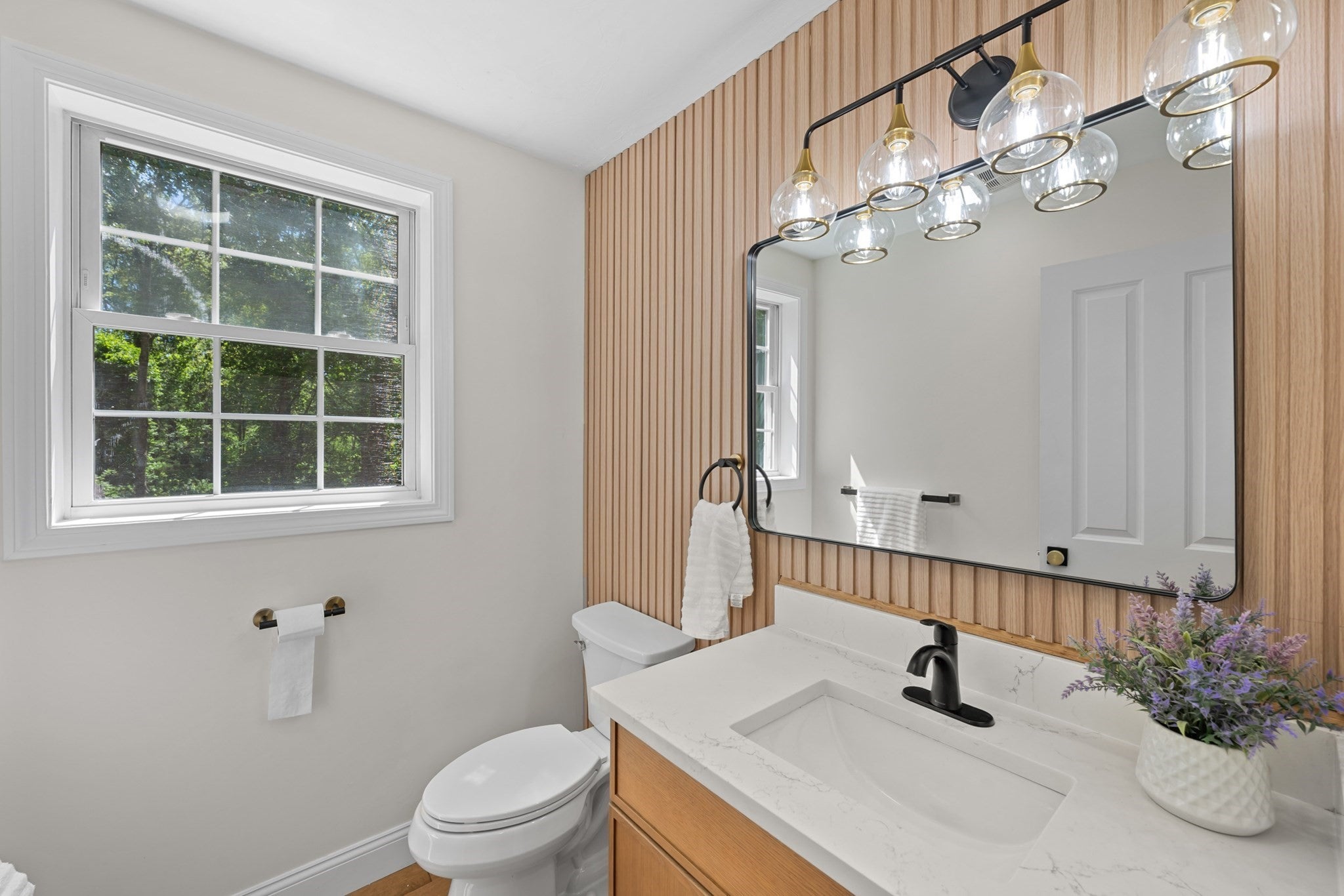 128 Memorial Dr #128, Shrewsbury, MA, 128 Memorial Dr #128, Shrewsbury, MA Photo #13