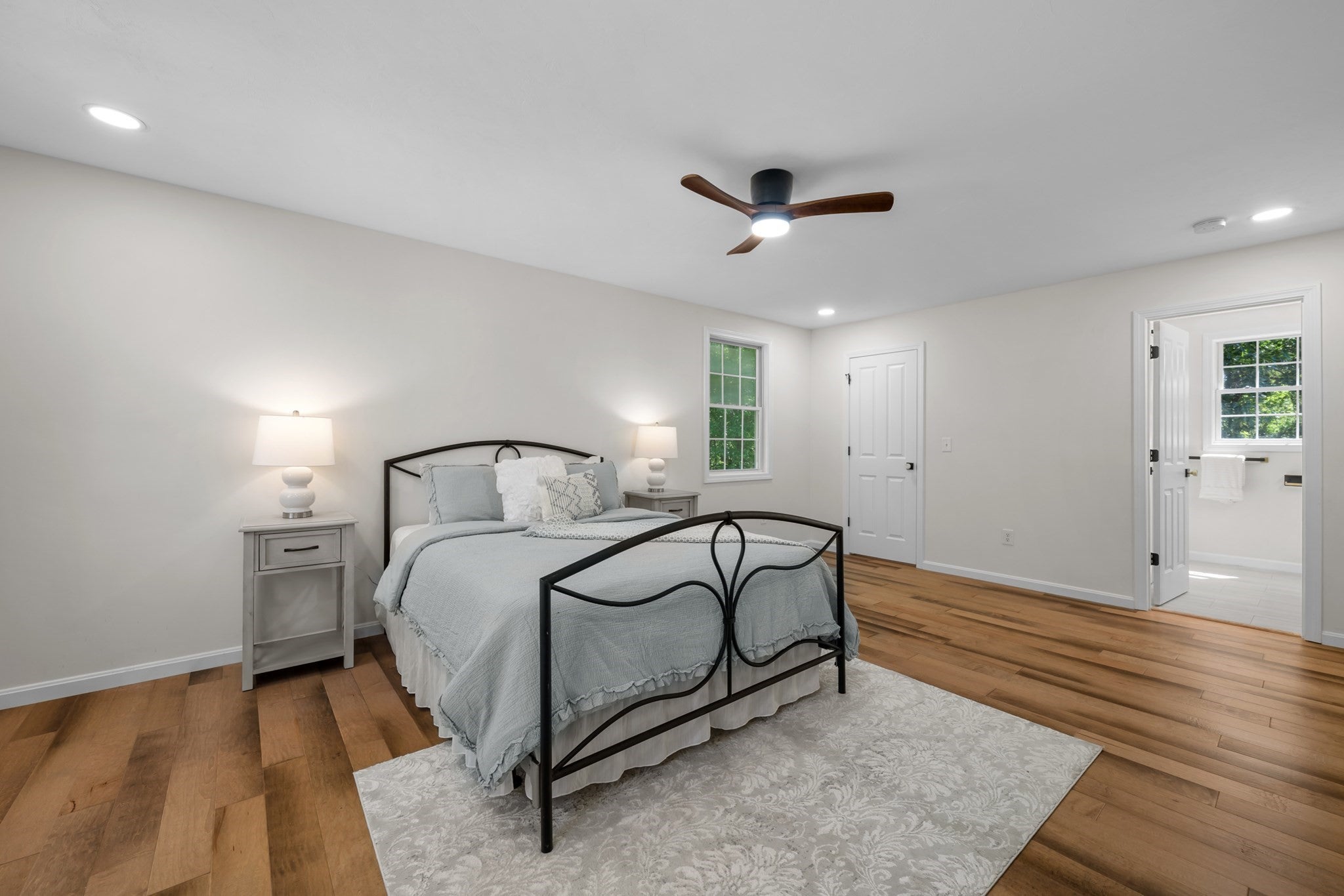 128 Memorial Dr #128, Shrewsbury, MA, 128 Memorial Dr #128, Shrewsbury, MA Photo #14