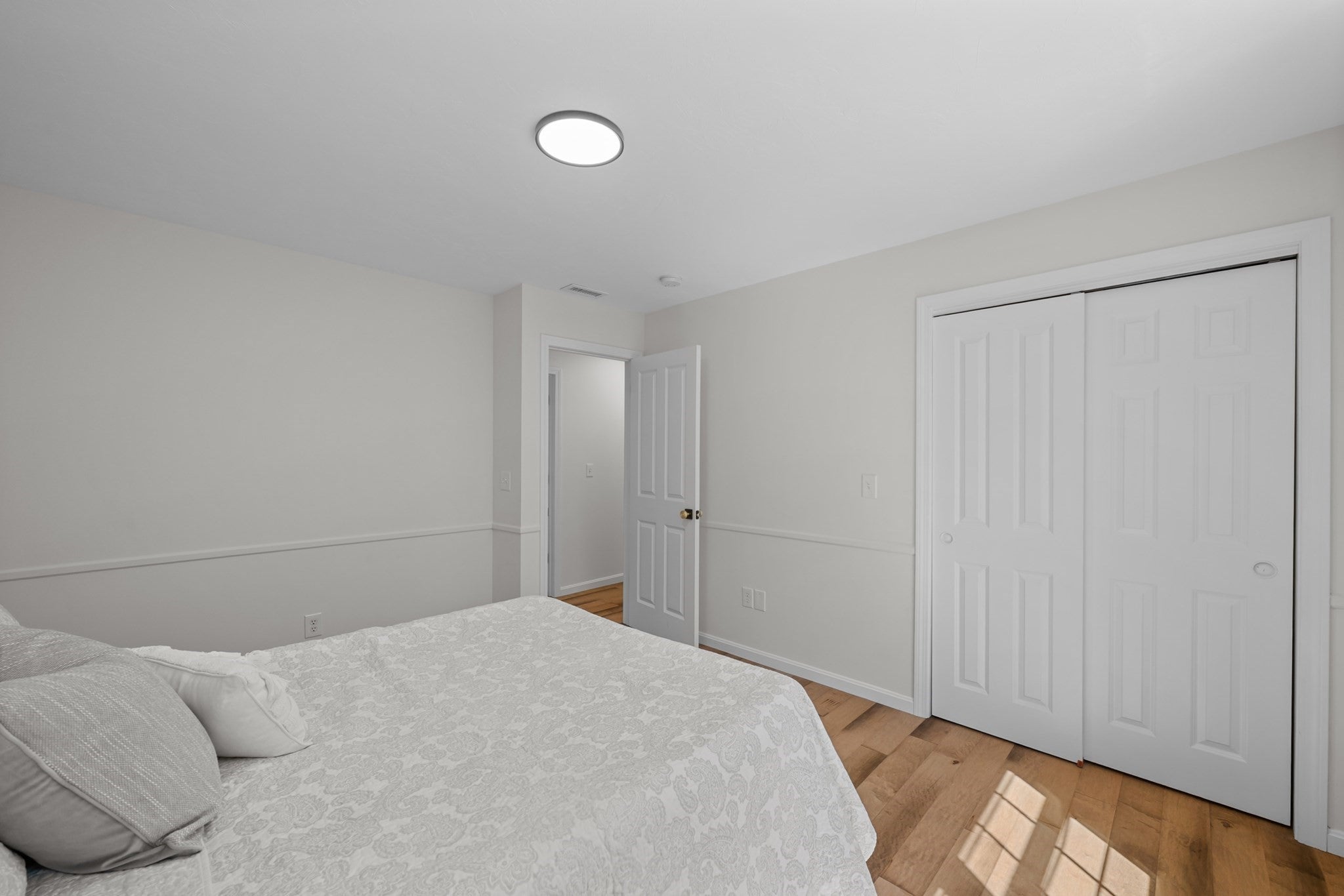 128 Memorial Dr #128, Shrewsbury, MA, 128 Memorial Dr #128, Shrewsbury, MA Photo #17