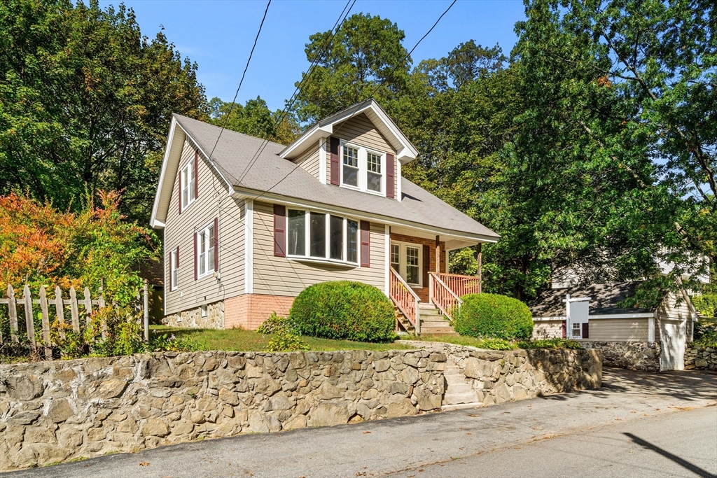 14 Turner Ave