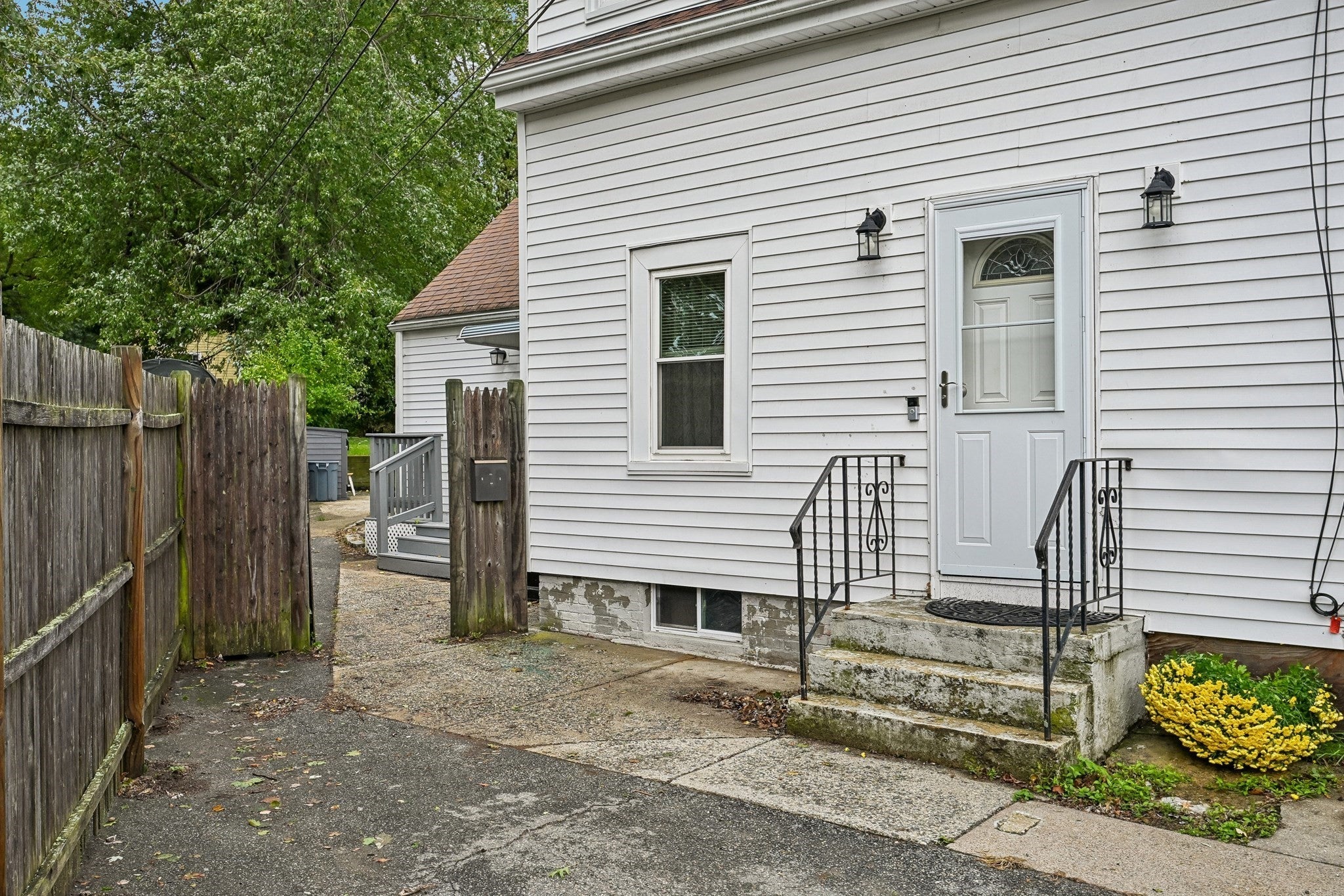 24 Andover Street