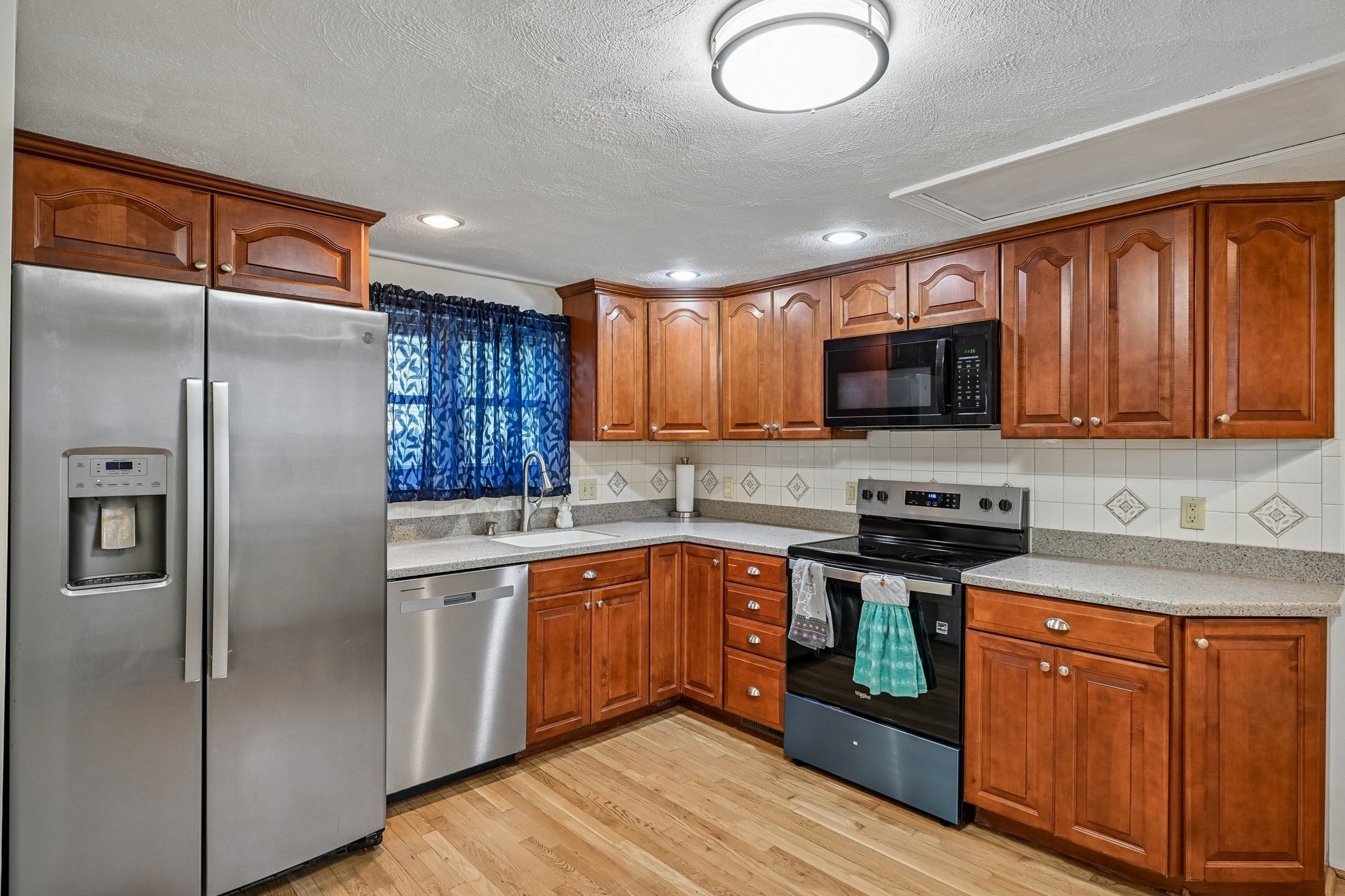 24 Andover Street, Peabody, MA, 24 Andover Street, Peabody, MA Photo #6